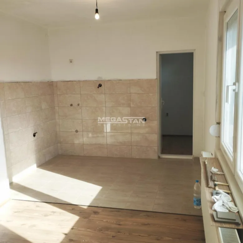 Kuća Prodaja Pančevo  359 m2