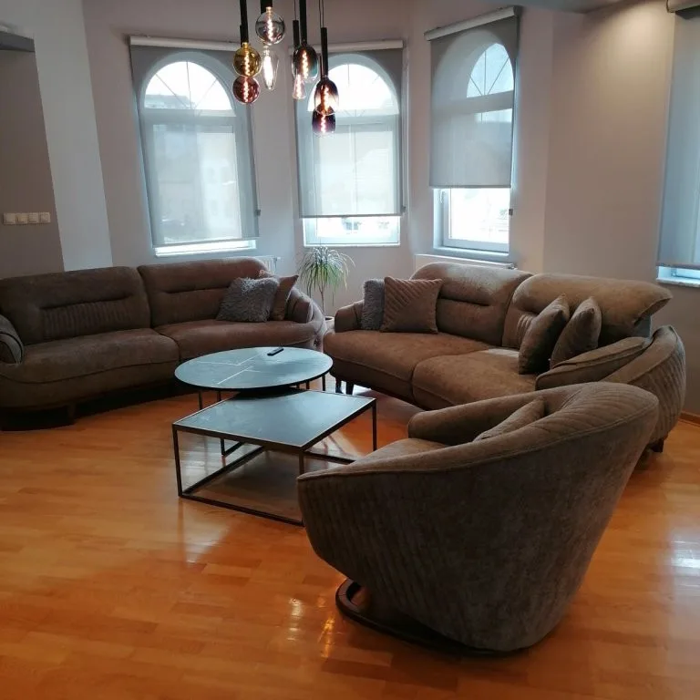 Lokal na prodaju, Ruma, 390m², 1. sprat, 412.000 €