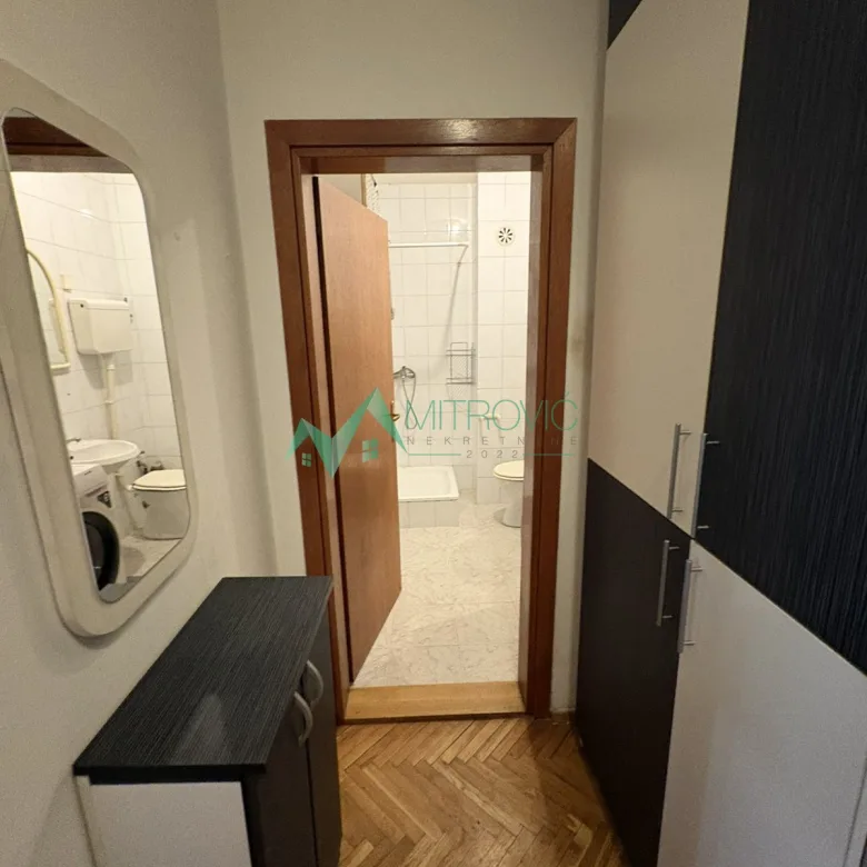Stan Prodaja Novi Sad  41 m2