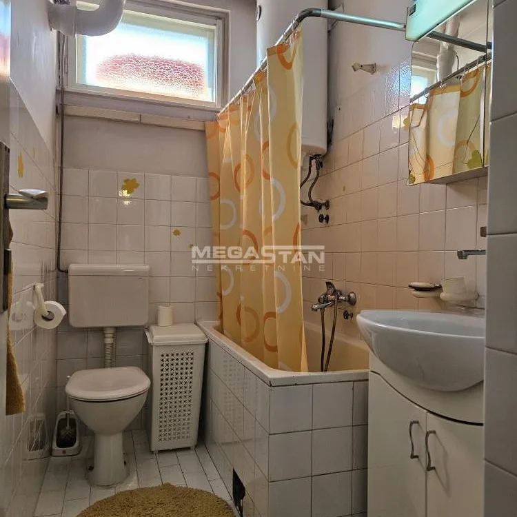 Četvorosoban stan na prodaju, Lekino Brdo, Beograd, 106m², 339.200 €