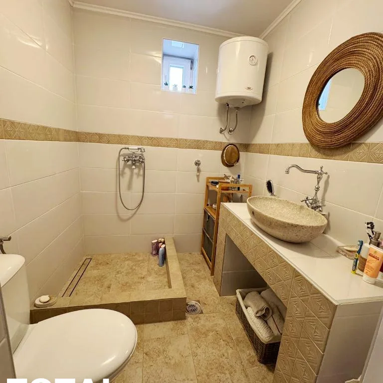 Kuća na prodaju, Vrdnik, Irig, 100m², 130.000 €
