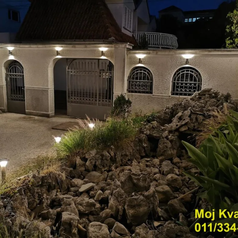 Kuća za izdavanje, Lekino Brdo, Beograd, 260m², 1.800 €/mes