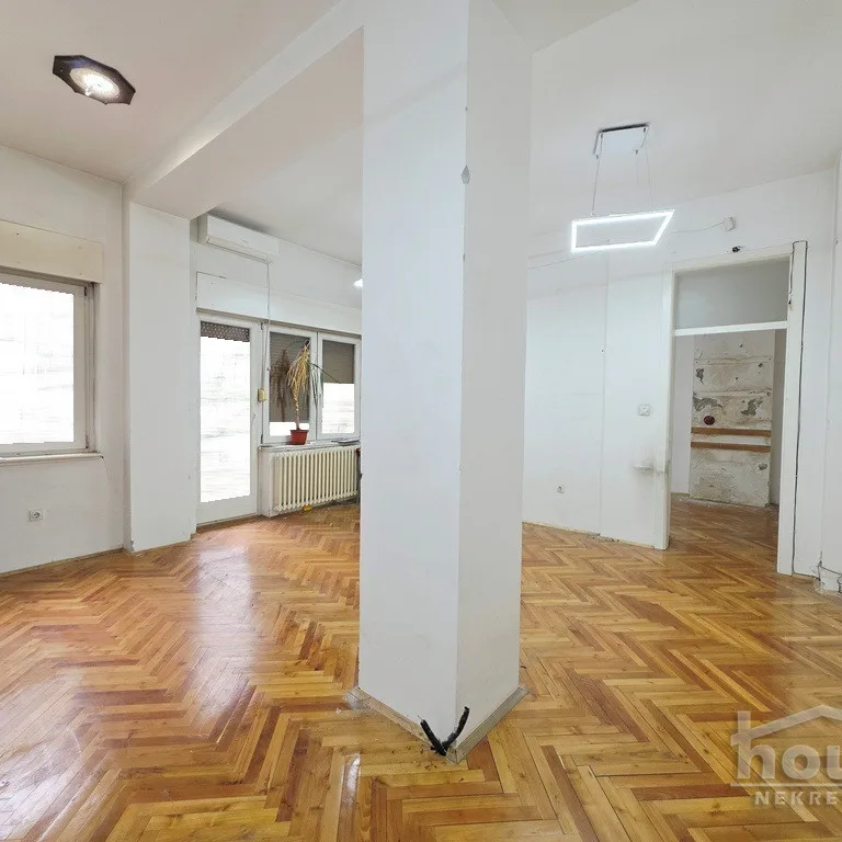 Lokal za izdavanje, Bulevar Oslobođenja, Novi Sad, 140m², 2.100 €/mes