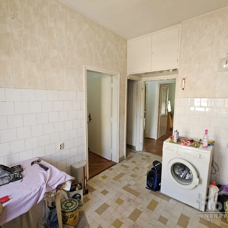 Stan Prodaja Novi Sad  65 m2
