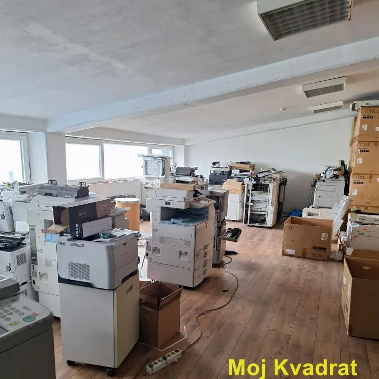 Lokal Izdavanje Beograd  1364 m2