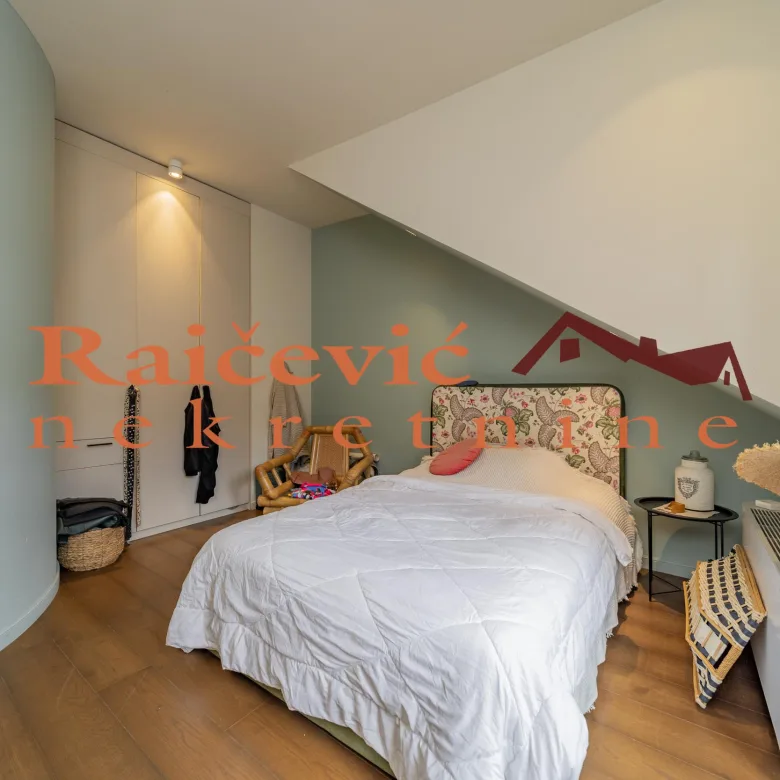 Trosoban stan na prodaju, Kalenić, Beograd, 112m², 460.000 €