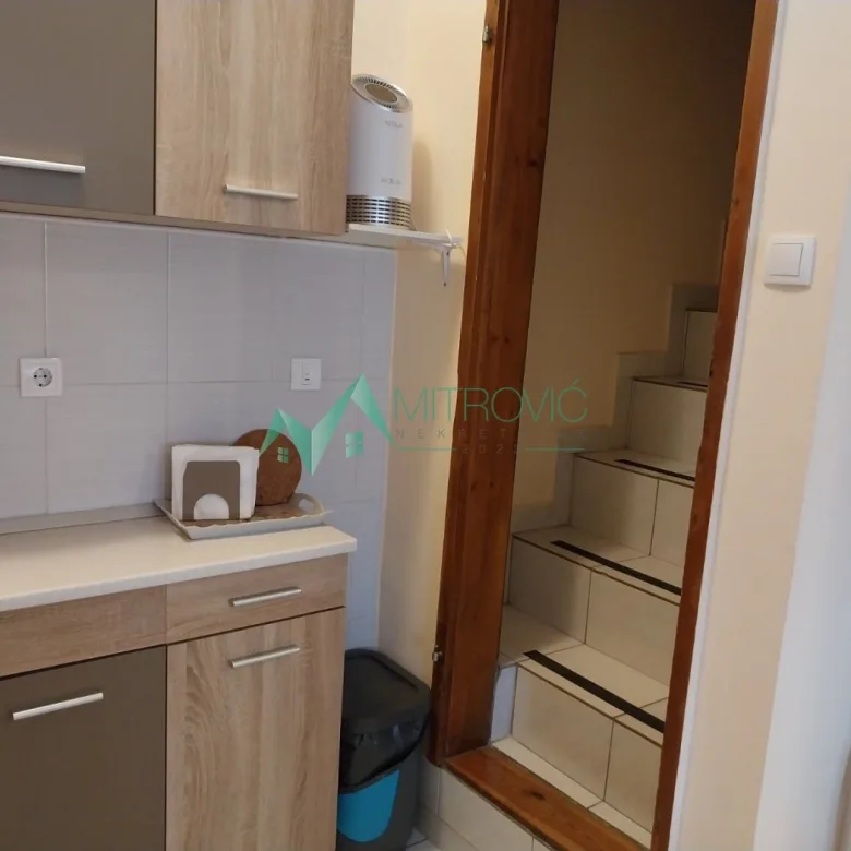 Stan Prodaja Novi Sad  50 m2