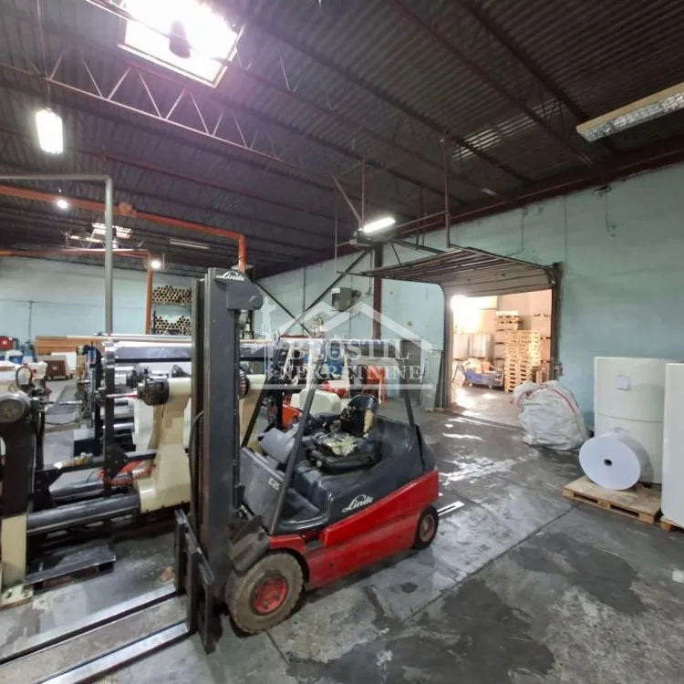 Lokal za izdavanje, Galenika, Beograd, 1562m², 7.900 €/mes
