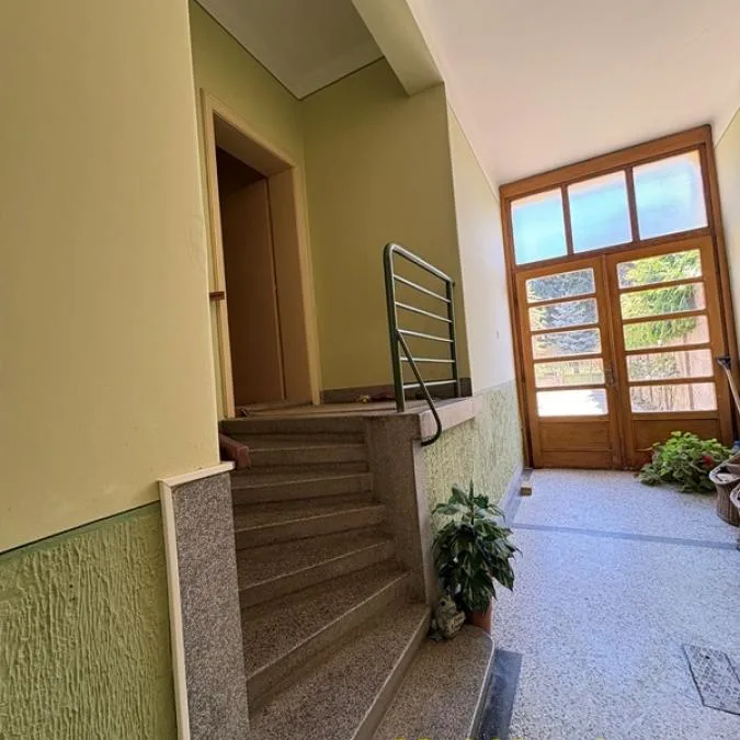 Kuća za izdavanje, Centar, Pančevo, 142m², 1.000 €/mes