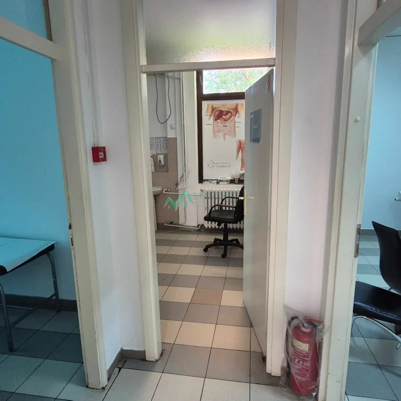 Lokal za izdavanje, Liman 3, Novi Sad, 372m², 4.350 €/mes