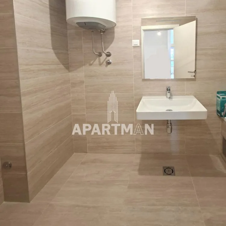 Četvorosoban stan na prodaju, Blok 65, Beograd, 106m², 465.000 €