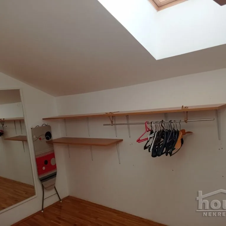 Troiposoban stan na prodaju, Veternička Rampa, Novi Sad, 66m², 135.000 €