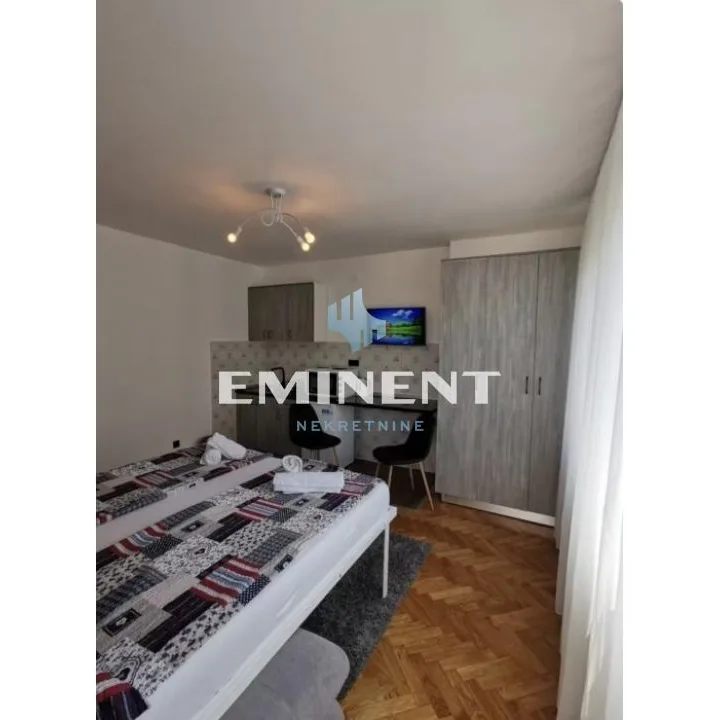 Stan Izdavanje Beograd Dorćol 30 m2