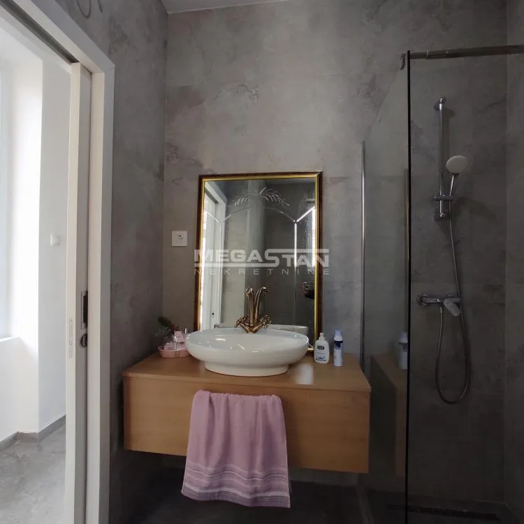 Dvosoban stan na prodaju, Beograd Centar, Beograd, 87m², 279.000 €