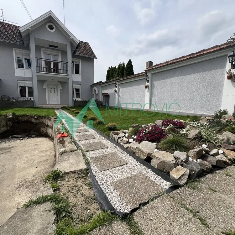 Kuća Prodaja Novi Sad  435 m2