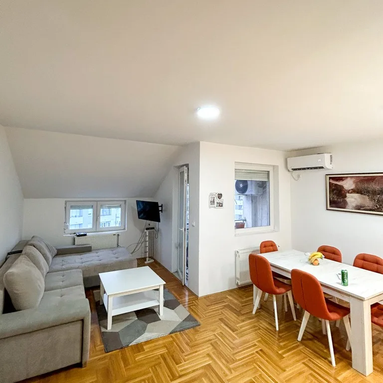 Stan Prodaja Novi Sad  64 m2