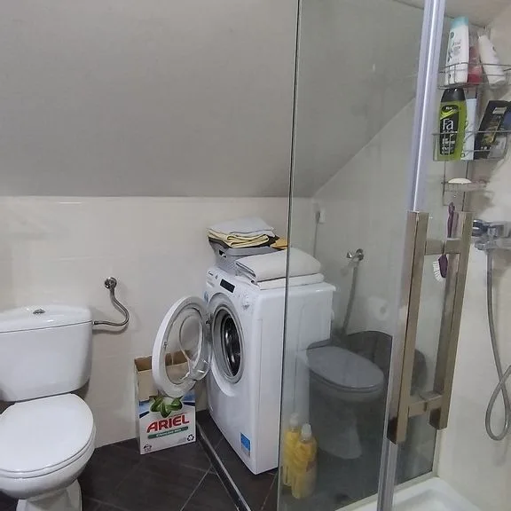 Četvorosoban stan na prodaju, Nova Detelinara, Novi Sad, 107m², 206.000 €