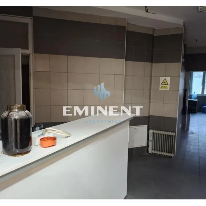 Lokal Izdavanje Beograd Ledine 400 m2