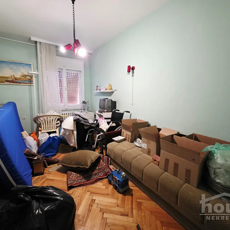 Četvorosoban stan na prodaju, Centar, Novi Sad, 130m², 2. sprat, 370.000 €