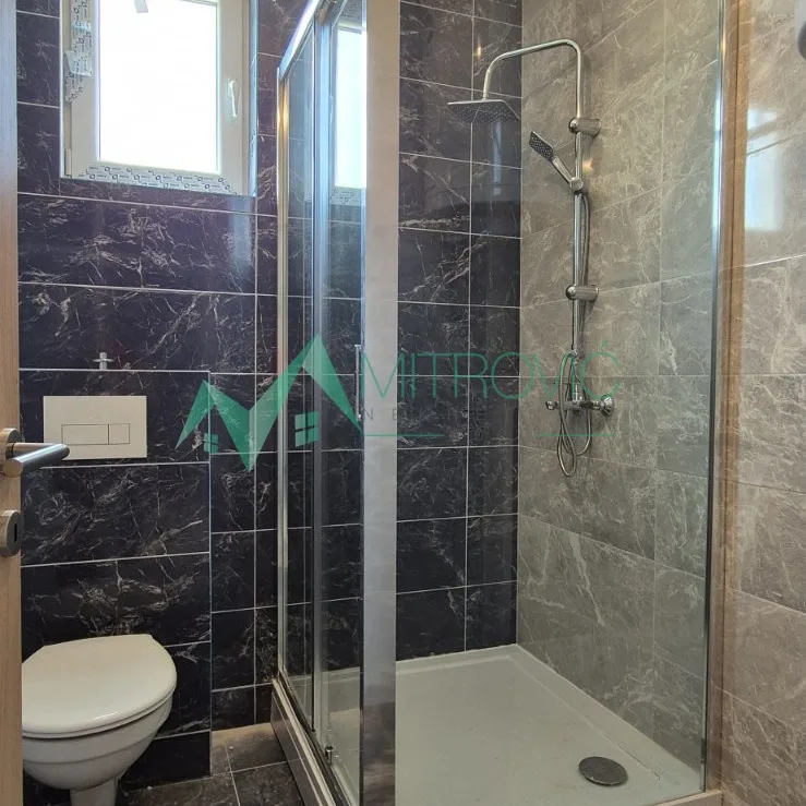 Trosoban stan na prodaju, Tatarsko Brdo, Novi Sad, 73m², 169.180 €
