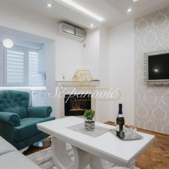 Stan Prodaja Novi Sad  38 m2