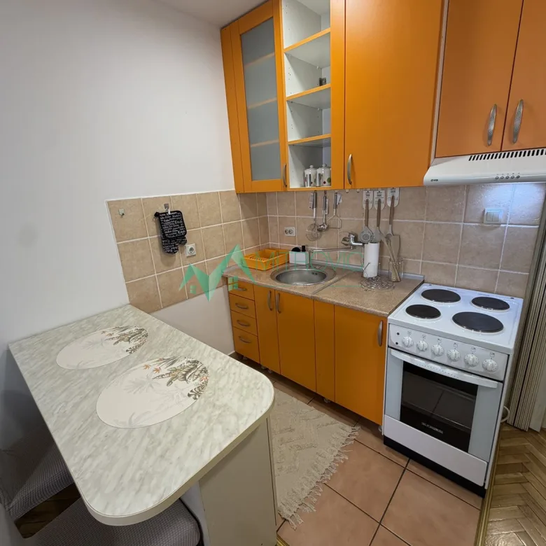 Stan Prodaja Novi Sad Nova Detelinara 25 m2