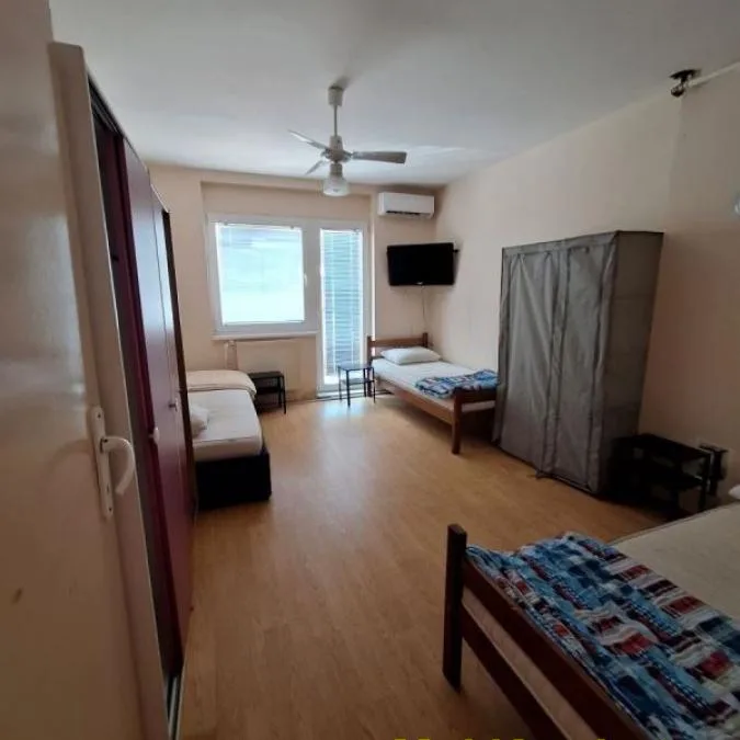 Kuća na prodaju, Šimanovci, Pećinci, 902m², 450.000 €
