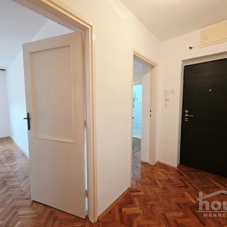Stan Prodaja Novi Sad Cara Dušana 43 m2