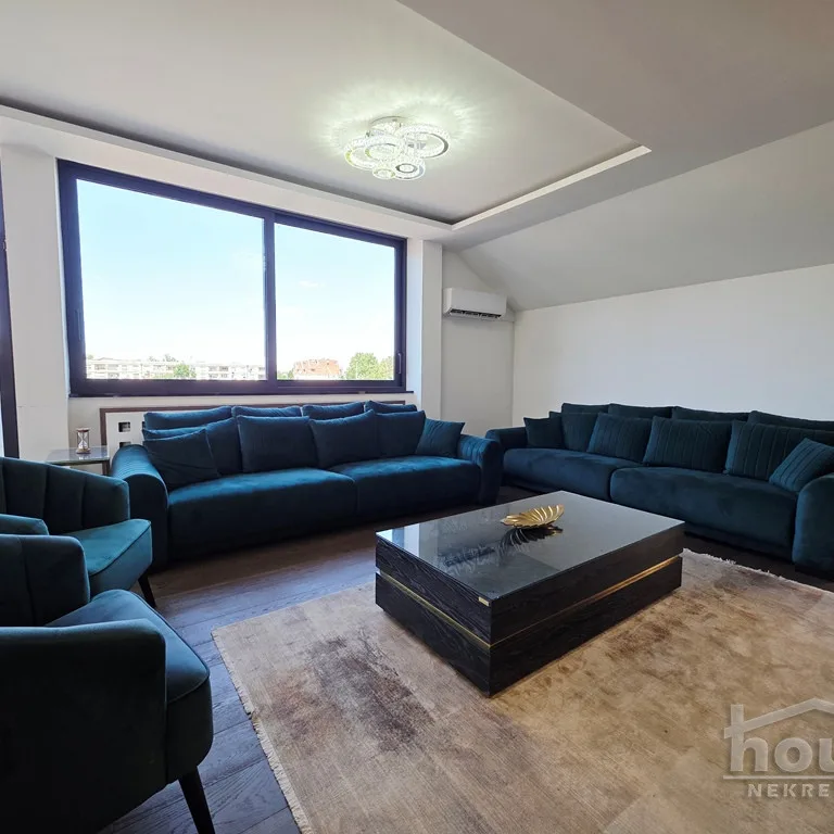 Stan Izdavanje Novi Sad  242 m2