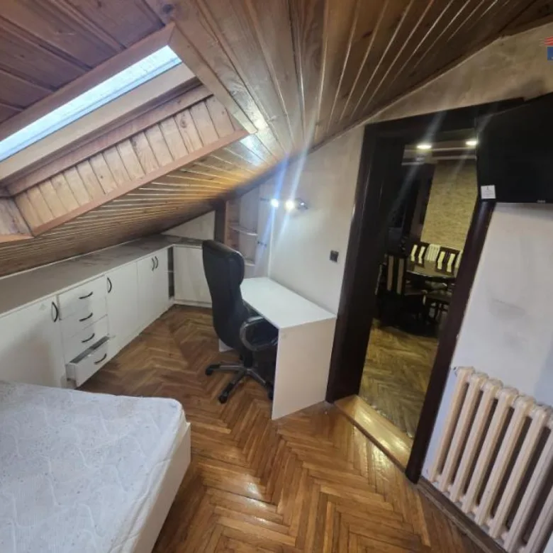 Četvorosoban stan na prodaju, Bulevar Oslobođenja, Novi Sad, 107m², 242.500 €