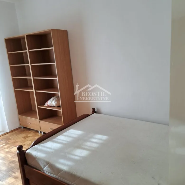 Stan Izdavanje Beograd Dorćol 62 m2