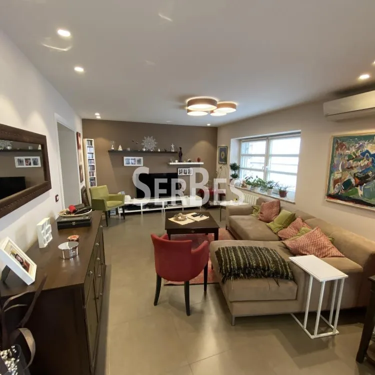 Kuća Prodaja Novi Sad  290 m2