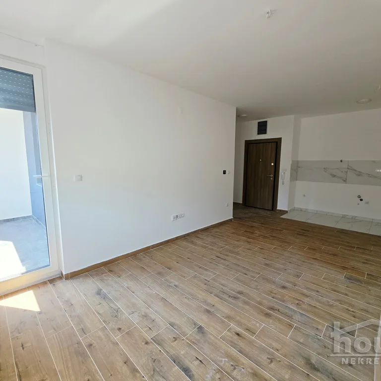 Stan Prodaja Novi Sad  44 m2
