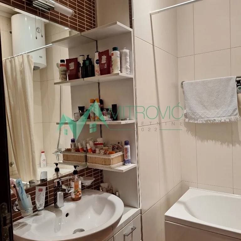 Dvosoban stan na prodaju, Bulevar Oslobođenja, Novi Sad, 47m², 194.000 €