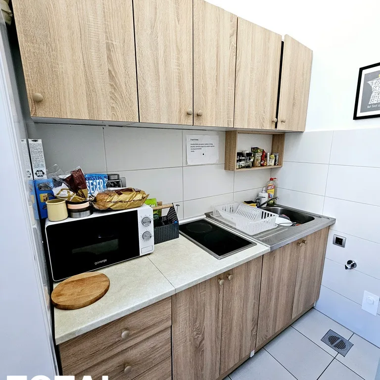 Troiposoban stan na prodaju, Centar, Novi Sad, 131m², 1. sprat, 450.000 €