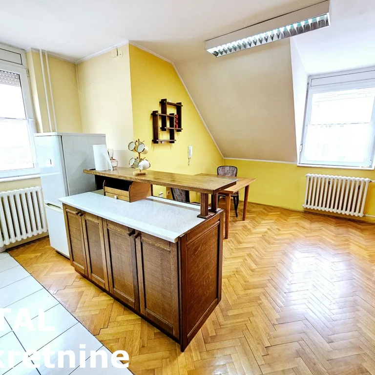 Petosoban stan na prodaju, Centar, Novi Sad, 133m², 4. sprat, 260.000 €