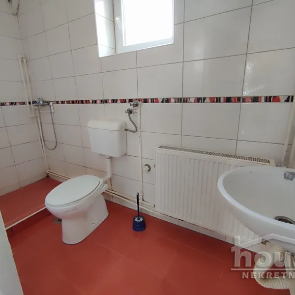 Kuća na prodaju, Donje Sajlovo, Novi Sad, 394m², 1.030.000 €