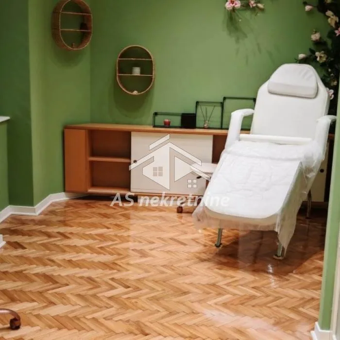 Lokal Izdavanje Beograd Skupština 46 m2