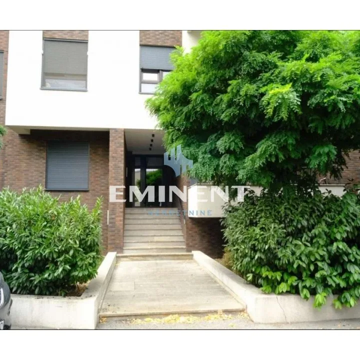 Dvosoban stan za izdavanje, Voždovačka Crkva, Beograd, 42m², 700 €/mes