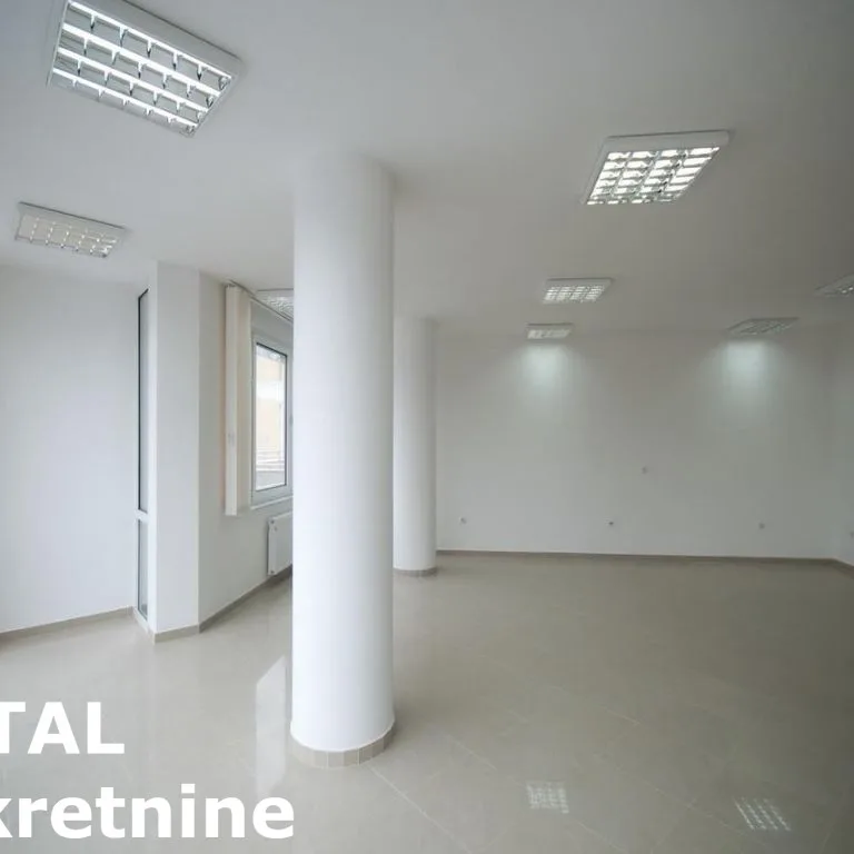 Lokal za izdavanje, Bulevar Oslobođenja, Novi Sad, 111m², 1.200 €/mes