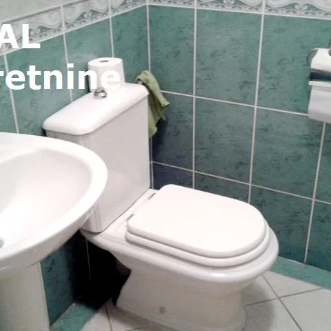 Četvorosoban stan na prodaju, Nova Detelinara, Novi Sad, 106m², 262.030 €