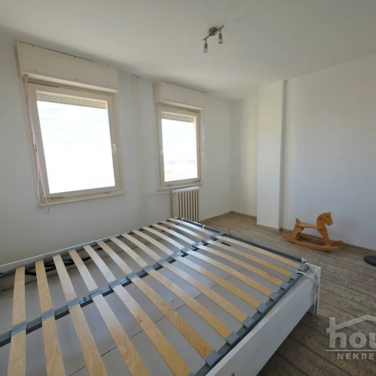Trosoban stan na prodaju, Bistrica, Novi Sad, 72m², 8. sprat, 180.000 €