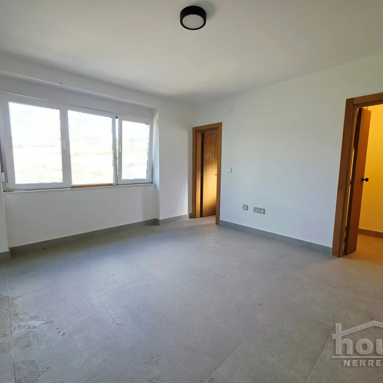 Stan Prodaja Novi Sad  73 m2