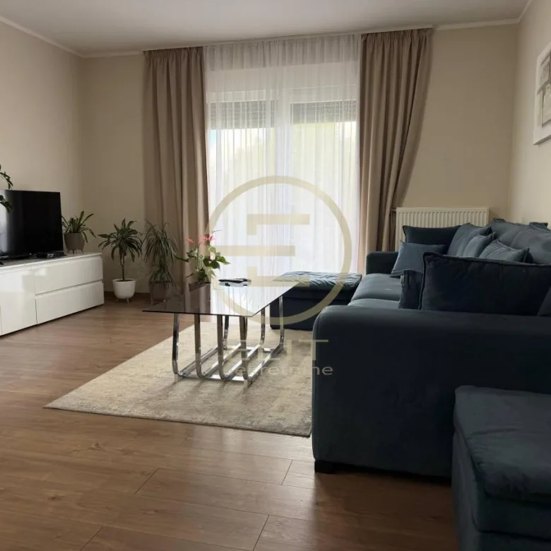 Kuća Prodaja Novi Sad  174 m2