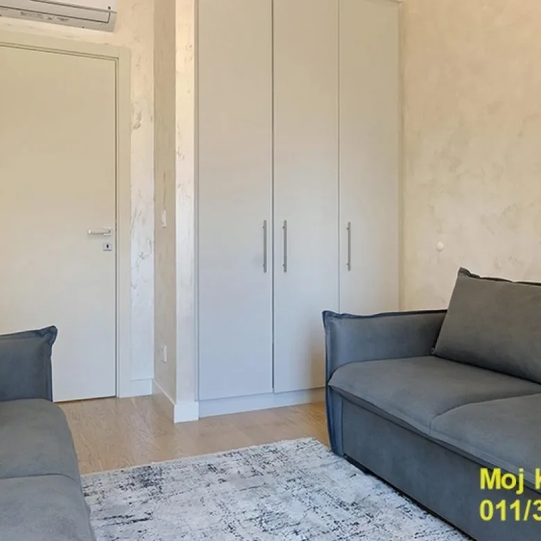 Troiposoban stan na prodaju, Beograd na Vodi, Beograd, 92m², 5. sprat, 498.888 €