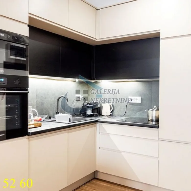 Dvosoban stan na prodaju, Južni Bulevar, Beograd, 57m², 242.000 €