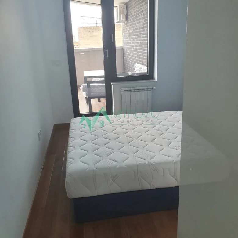 Stan Prodaja Novi Sad  55 m2