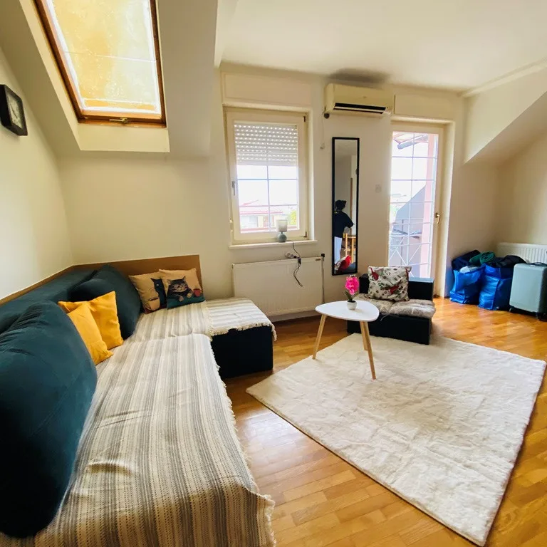 Stan Izdavanje Novi Sad  32 m2