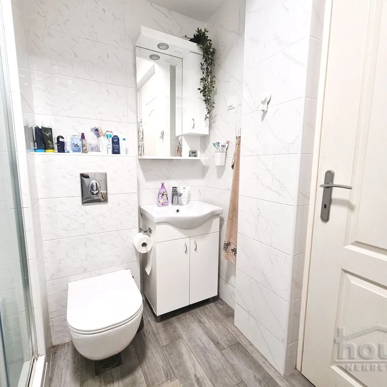 Troiposoban stan na prodaju, Bulevar Oslobođenja, Novi Sad, 53m², 7. sprat, 160.000 €