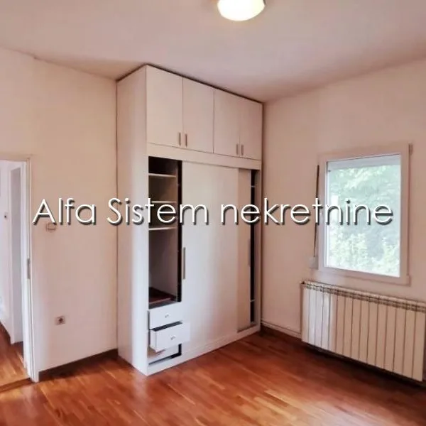 Kuća Izdavanje Beograd Senjak 400 m2